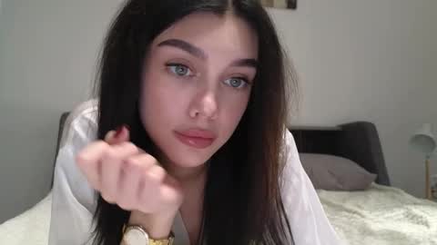 Snapshot of 9west chatting on 03-11-26, 01:28 KARINA online show from 03-11-26, 01:28