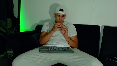 rick online show from 09-23-25, 07:22