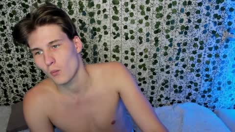 EMILY AND  MARCUS online show from 01-31-25, 06:14