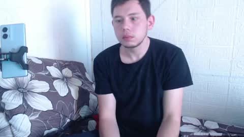 Snapshot of _a_k_i_ chatting on 05-26-26, 02:13 Aki online show from 05-26-26, 02:13