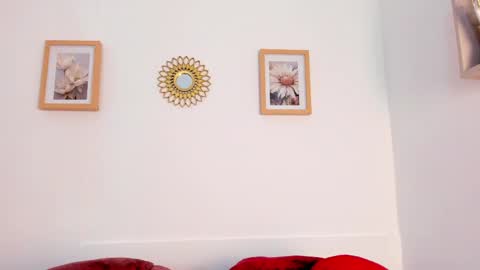 Abby online show from 04-01-26, 01:41