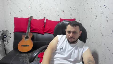     ----       online show from 08-08-26, 01:08