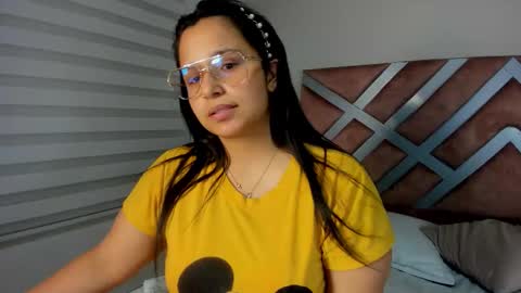 Snapshot of _adahara_queen_ chatting on 10-20-25, 05:41 Adahara online show from 10-20-25, 05:41