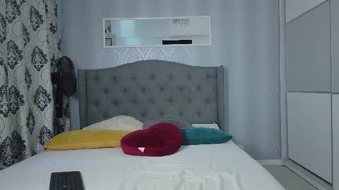 Snapshot of _adelle chatting on 06-14-26, 09:44 Adelle online show from 06-14-26, 09:44
