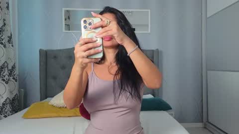 Snapshot of _adelle chatting on 07-06-26, 10:34 Adelle online show from 07-06-26, 10:34