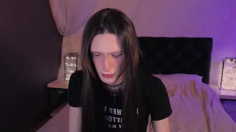 adrian online show from 01-18-26, 05:22