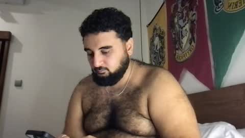 Snapshot of _alan_bear_ chatting on 07-11-26, 06:10 Alan online show from 07-11-26, 06:10