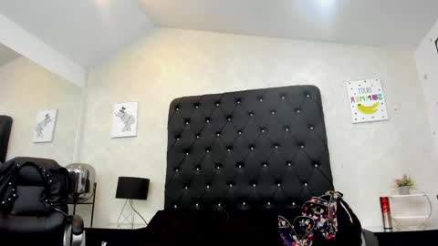 _alana_johnson online show from 05-16-26, 01:24