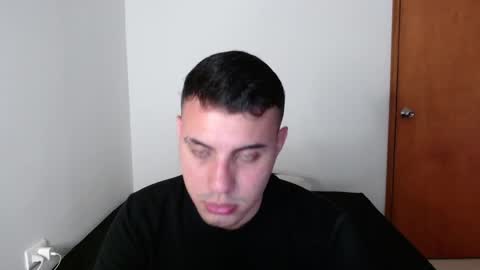 Snapshot of _alex20_ chatting on 01-20-25, 04:54 Alex online show from 01-20-25, 04:54