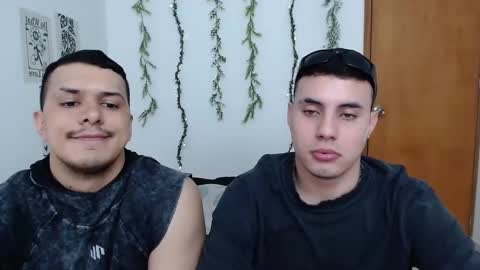 Snapshot of _alex20_ chatting on 02-23-25, 08:55 Alex online show from 02-23-25, 08:55