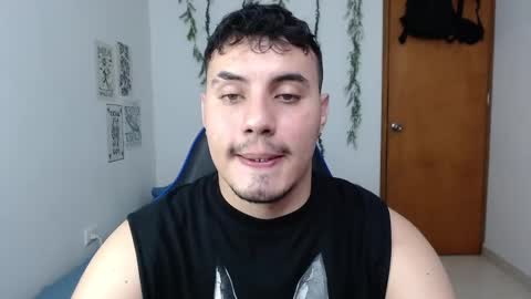 Snapshot of _alex20_ chatting on 09-28-25, 03:56 Alex online show from 09-28-25, 03:56