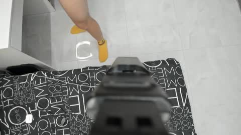 Snapshot of _alex_madrid_ chatting on 10-31-25, 04:30 Alex online show from 10-31-25, 04:30