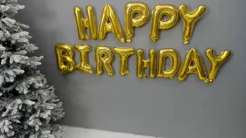 Snapshot of _alex_madrid_ chatting on 12-02-25, 05:30 Alex online show from 12-02-25, 05:30