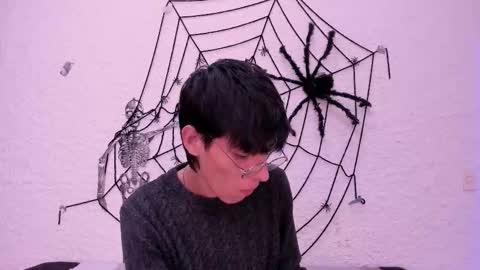 Snapshot of _alexandersawyer_ chatting on 10-21-25, 05:08 Alexander online show from 10-21-25, 05:08