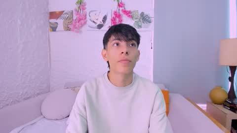 Snapshot of _alexandersawyer_ chatting on 10-27-25, 12:09 Alexander online show from 10-27-25, 12:09