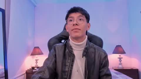 Snapshot of _alexandersawyer_ chatting on 11-21-25, 12:59 Alexander online show from 11-21-25, 12:59