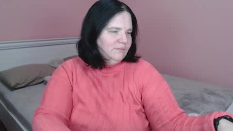 Snapshot of _alexandra_ray_ chatting on 11-16-25, 01:06 _alexandra_ray_ online show from 11-16-25, 01:06