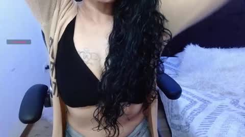 Alexandra online show from 09-26-25, 04:38