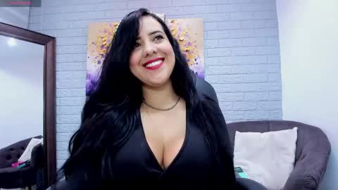 Snapshot of _alice08_ chatting on 05-24-26, 12:21 online show from 05-24-26, 12:21