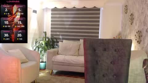 _alice_horny_ online show from 09-30-25, 04:34