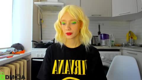 Snapshot of _alice_kitty chatting on 12-15-24, 09:56 Gaylord online show from 12-15-24, 09:56