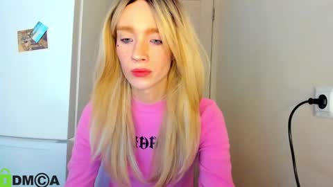 Snapshot of _alice_kitty chatting on 12-24-24, 09:50 Gaylord online show from 12-24-24, 09:50