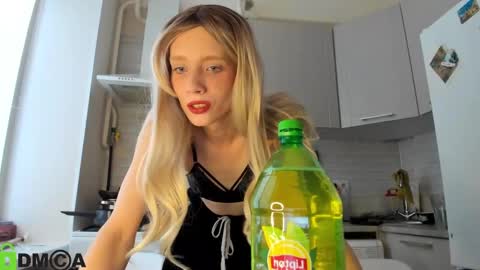 Snapshot of _alice_kitty chatting on 01-13-25, 08:58 Gaylord online show from 01-13-25, 08:58