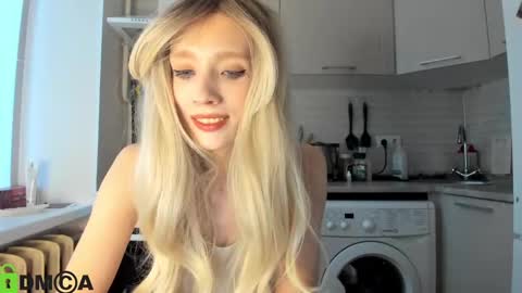 Snapshot of _alice_kitty chatting on 01-21-25, 01:00 Gaylord online show from 01-21-25, 01:00