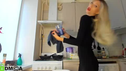 Snapshot of _alice_kitty chatting on 01-30-25, 08:54 Gaylord online show from 01-30-25, 08:54