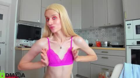 Snapshot of _alice_kitty chatting on 09-14-25, 08:02 Gaylord online show from 09-14-25, 08:02