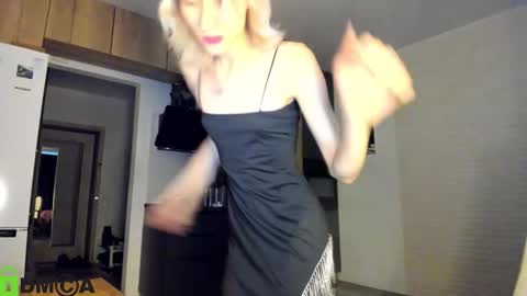 Snapshot of _alice_kitty chatting on 11-11-25, 07:52 Gaylord online show from 11-11-25, 07:52