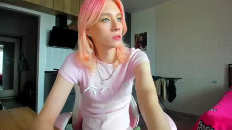 Snapshot of _alice_kitty chatting on 06-16-26, 08:39 Gaylord online show from 06-16-26, 08:39
