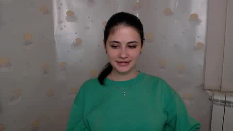 Snapshot of _alicecandy_ chatting on 01-27-25, 01:52 Alice online show from 01-27-25, 01:52
