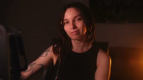 Snapshot of _alicemorrison_ chatting on 06-28-26, 07:20 Alice Morrison Mistress Datura online show from 06-28-26, 07:20