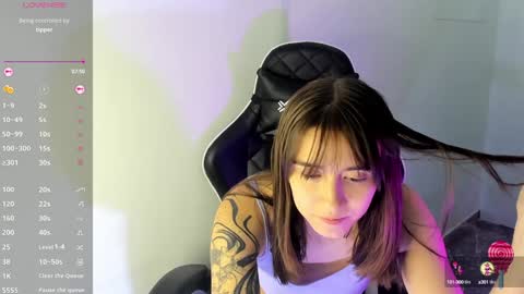 Snapshot of _alicerosse2 chatting on 12-29-24, 07:50 ALICE online show from 12-29-24, 07:50