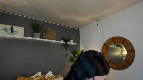  Alice  online show from 02-21-25, 07:43