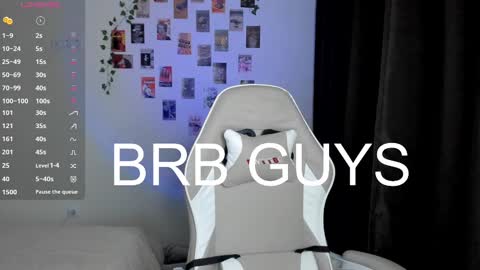 Snapshot of _alissaa_ chatting on 03-04-25, 03:48 Alice online show from 03-04-25, 03:48