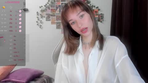 Snapshot of _alissaa_ chatting on 12-04-25, 11:41 Alice online show from 12-04-25, 11:41