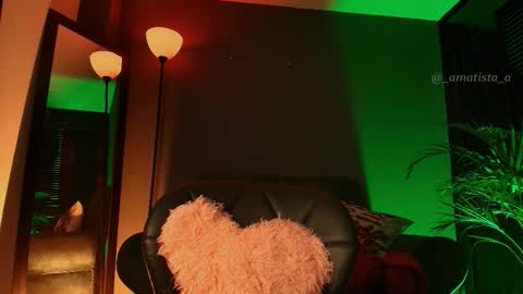 Snapshot of _amarella_ chatting on 01-12-26, 03:06 Ana online show from 01-12-26, 03:06