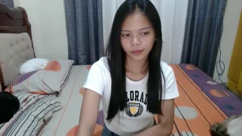 Snapshot of _amberxxx chatting on 01-03-25, 07:50 Amber online show from 01-03-25, 07:50