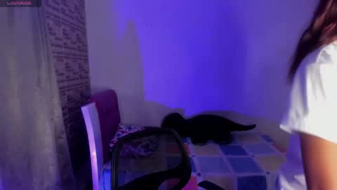 Snapshot of _amelia_johns chatting on 04-28-26, 04:28 AMELIA online show from 04-28-26, 04:28