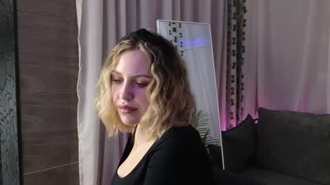 _amymoore_ online show from 02-13-26, 01:56