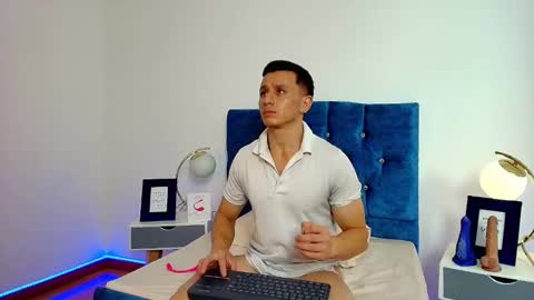 _andrewfalcon2 online show from 02-07-25, 12:39