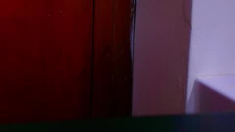 Any online show from 09-28-25, 07:19