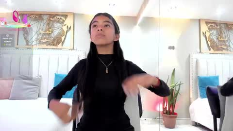      online show from 10-27-25, 08:24