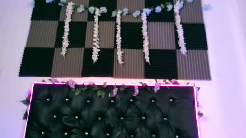 Annie Andrick online show from 03-20-26, 11:04