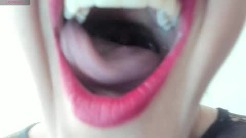 antonia online show from 11-24-25, 01:44