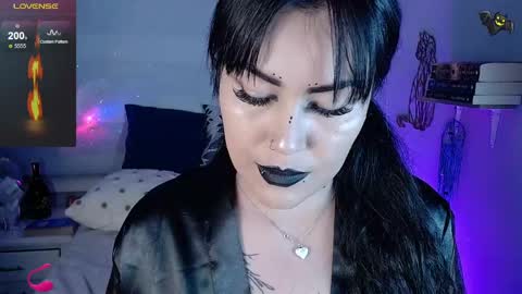 Snapshot of _any_ducan_ chatting on 04-22-26, 02:58 Angie online show from 04-22-26, 02:58