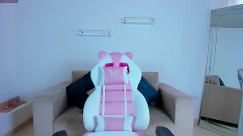    online show from 02-24-26, 01:20