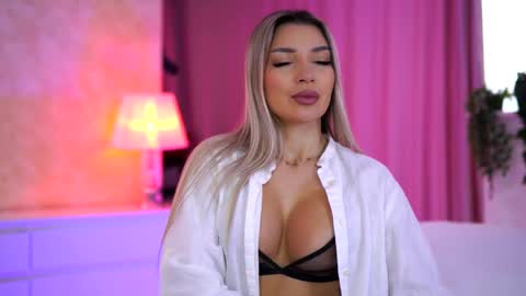 Arielle online show from 01-08-26, 08:49